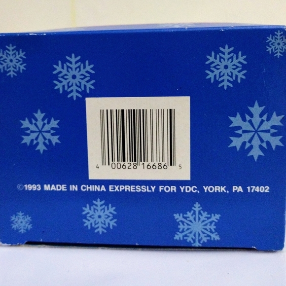 Merry Golfer Golfing Squirrel Collectable Vintage Christmas Ornament - Picture 9 of 9